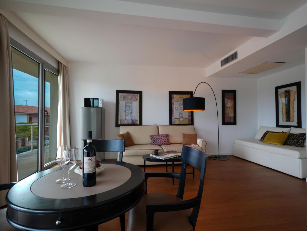 Uappala Apartment Pisa Tower エクステリア 写真